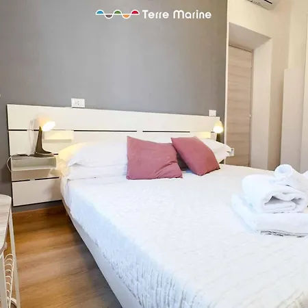 Adel, Terre Marine Apartmán
